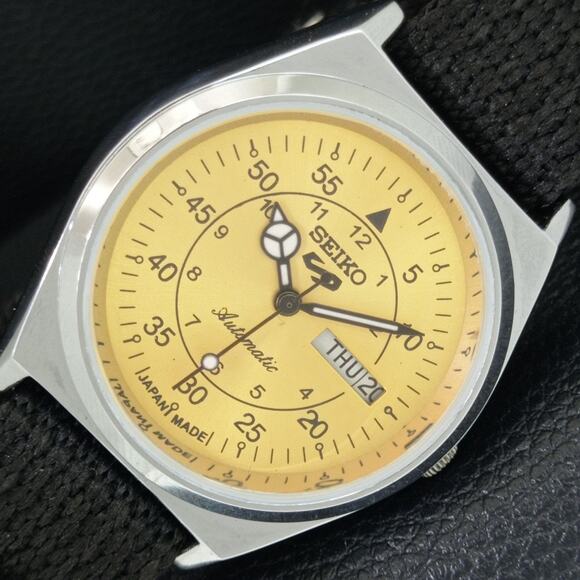Seiko Other - Vintage 1974 Seiko Automatic Mens Silver Watch W/daydate & Yellow accents